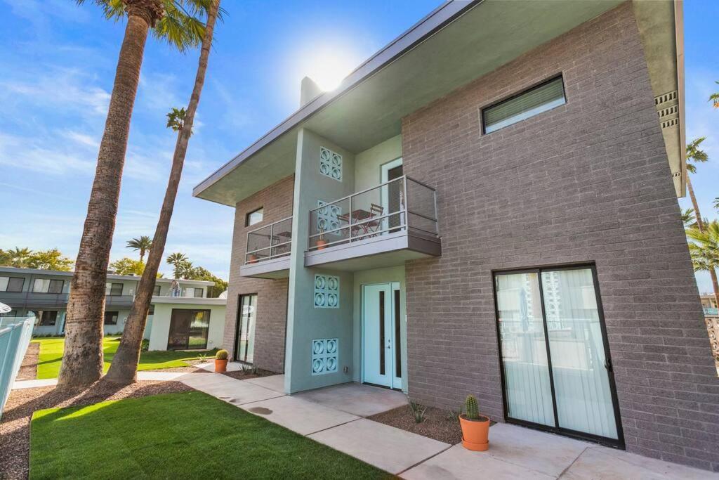 Micro Studio With Balcony & Pool View - Walk To Ot Scottsdale Exteriör bild
